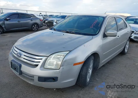 2008 Ford Fusion Se z USA, uszkodzony, nr VIN 3FAHP07Z18R137596